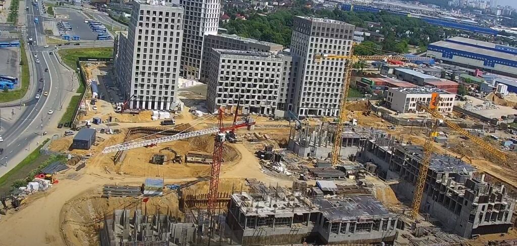 Веб-камеры в «Саларьево Парк»